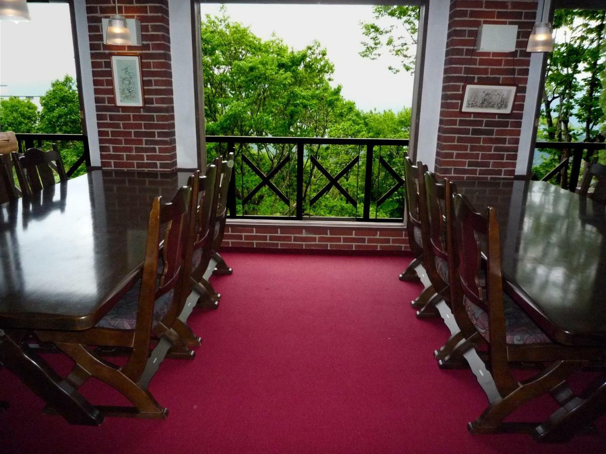 Iiyama Fujio Pension Madarao Apartment Hotel & Restaurant المظهر الخارجي الصورة